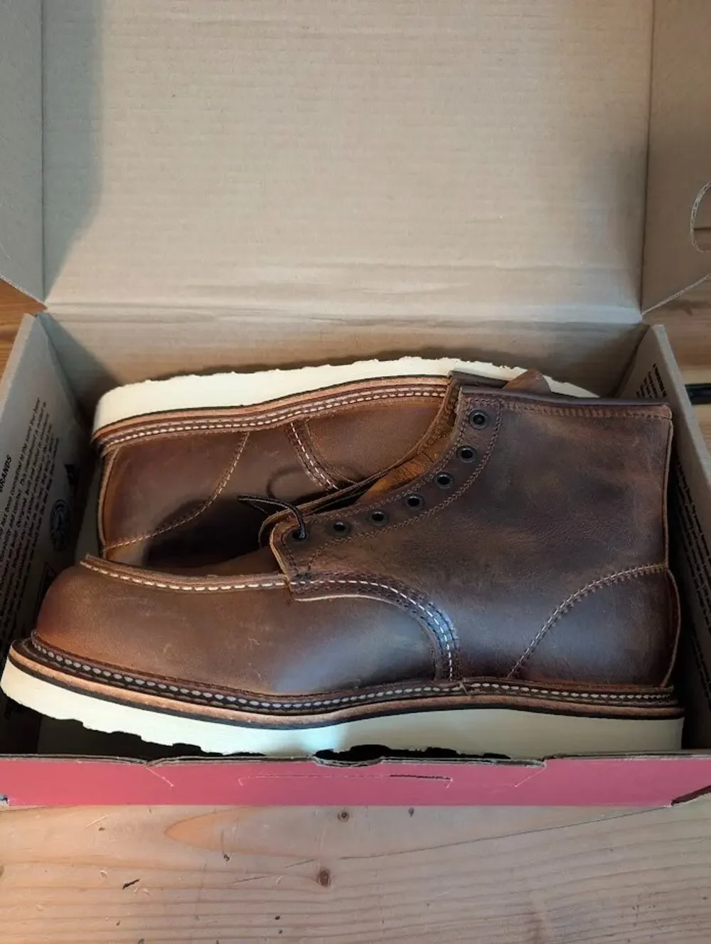 Red Wing Men's 1907 Classic Moc Toe 6 Inch Boot Copper Rough & Tough NEW IN BOX